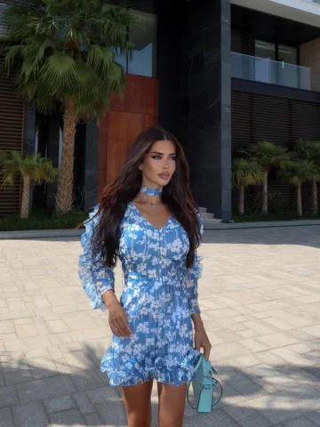 Dress @_alani_brand 🩵