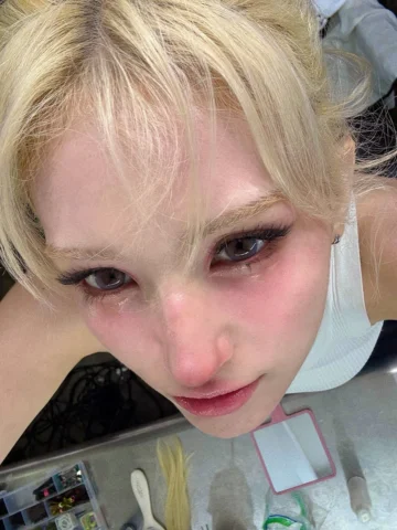 I Lost my chrome hearts necklace and bracelet 
@glyfing im tearing