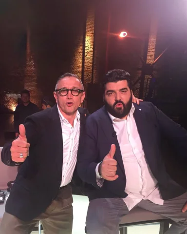 Buon compleanno @antoninochef ! 🎂
Un amico grandissimo e un vero numero uno!
Ra