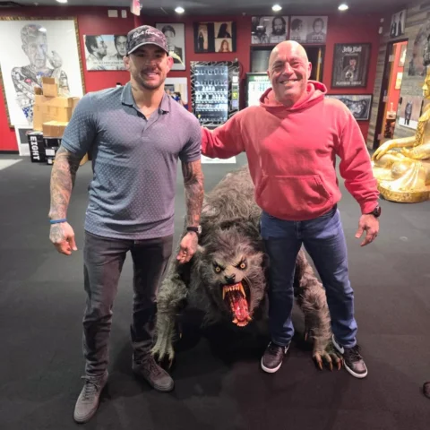 JRE 👊

@robertgrahamnyc