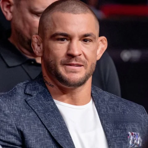 Felt great to be back in the 305! Another fun weekend of scraps! @ufconparamount