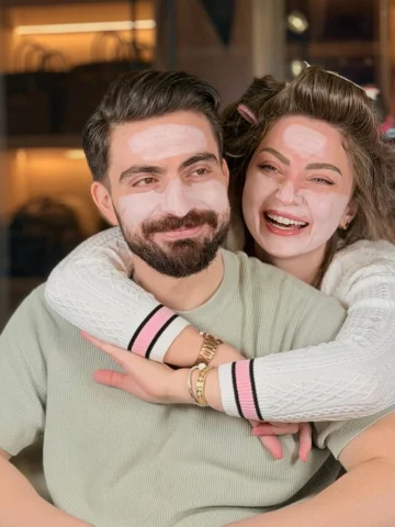 الحياة مؤخراً 💕
تنويه: انا كتبت الرسائل فوق كيكة عبدلله وهيثم🫰🏻