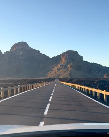 ⛰️🇪🇸 Alto de Guajara (2717m)
Teide 👀