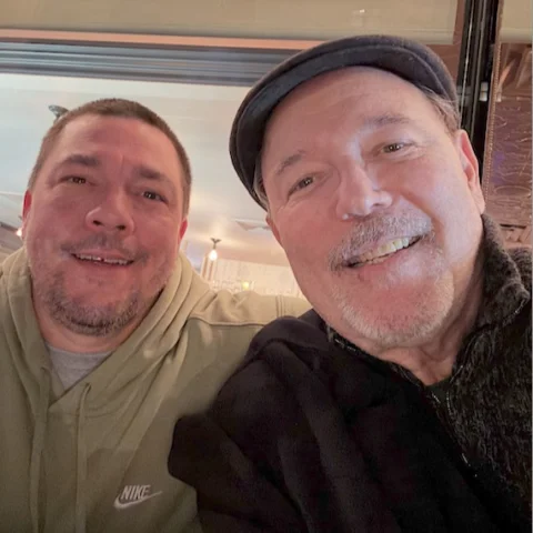 Con mi hijo Joseph, en NYC. 
Abril 3, 2026