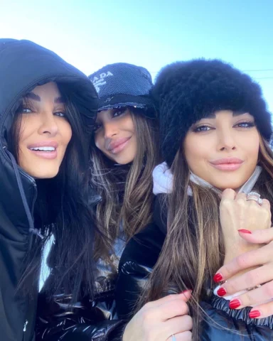My angels 💞❄️🏔️☃️ 💞
@cribuccino 
@maritbuccino
