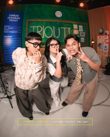 seragam sekolah hari : kamis 🍪

Guru Tata Busana : @andrepanaga 🫡
Osis Dokumen