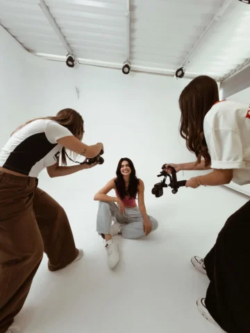 Dia inteiro fotografando e gravando algo muito legal que logo vocês saberão 
📸�