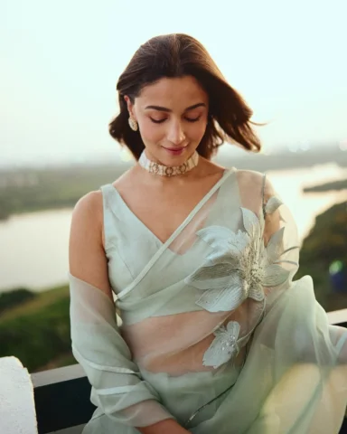 golden hour 🩵

thank you Chennai for all the love ✨💫