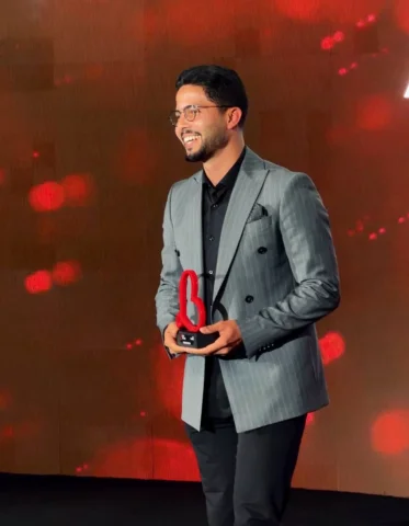 فزنا بالجائزة الأولى (Love Brand) أحسن (صانع محتوى/مؤثر) في المغرب ❤️🏆، شكرا جز