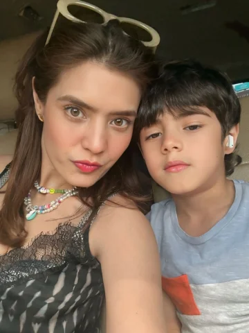 Mama and Z 💕
#ZeneckaAcanaNaif