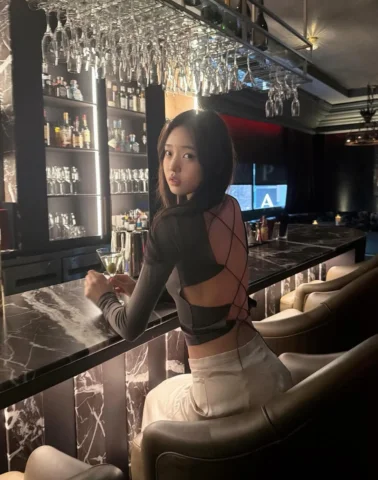 🍸