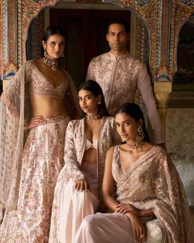 Explore our Couture Collections at the SHYAMAL & BHUMIKA flagship stores
.
Store