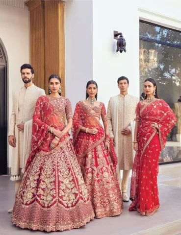 Explore our Couture Collections at the SHYAMAL & BHUMIKA flagship stores
.
Store