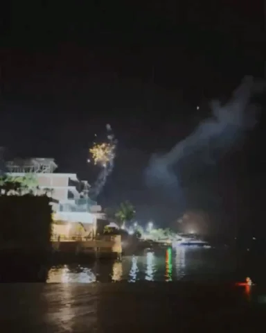 Foi assim os primeiros dias do ano 
🛥️🎣🎆🤿❤️‍🔥