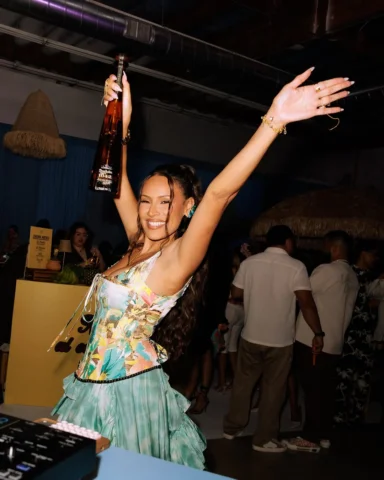 #ad Couldn’t have a Dezi Skin party without @donjuliotequila! Let’s just say…. T