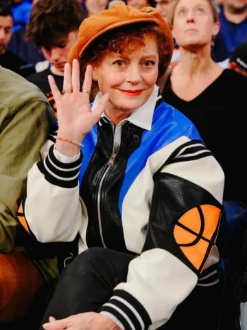 @susansarandon wears The Half Court Coat for the Knicks win at @thegarden