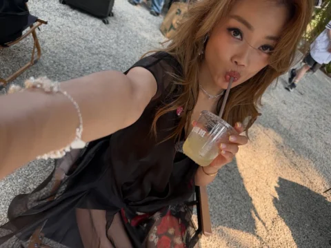 過了一個很不一樣的三月

精彩豐富期待

現在

是時候想一想25+唱啲咩歌啦？

正所謂人生最大煩惱就係太多選擇

有咩計仔？

哈哈哈哈哈哈哈