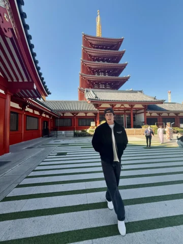 Konnichiwa 💴🎌