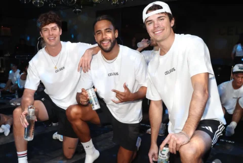 I just wanna ball with my bros @celsiusofficial #celsiusbrandpartner