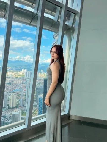 Views so good, had to match the energy ✌🏻