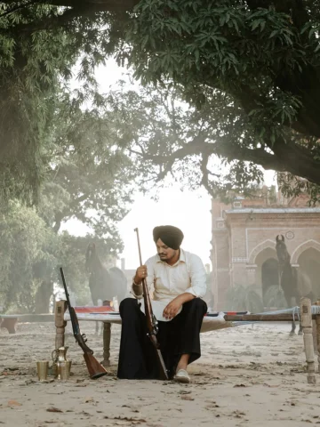 ਸਿੱਧੂਆਂ ਦਾ ਪੁੱਤ ਸੀ ਹਵੇਲੀਆਂ ਆਲਾ 🌺
 
BAROTA OUT NOW ON ALL PLATFORMS. 

20M YOUTU