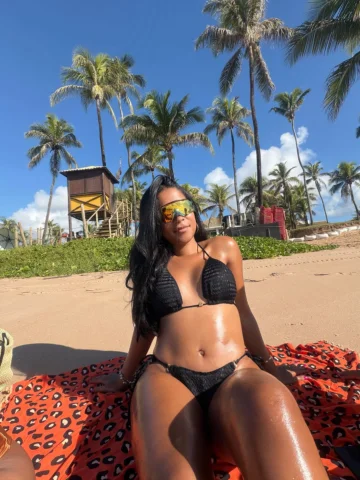 🌊☀️👙