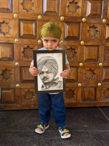 ਕਈ ਵਾਰ ਰੱਬ ਅਜੇਹੇ ਪਲ ਵੀ ਦਿਖਾ ਦਿੰਦਾ ਹੈ ਜੋ ਦਿਲ ਨੂੰ ਇਕੱਠੇ ਰੁਲਾ ਵੀ ਦਿੰਦੇ ਨੇ ਤੇ ਹੌਲੀ ਜ