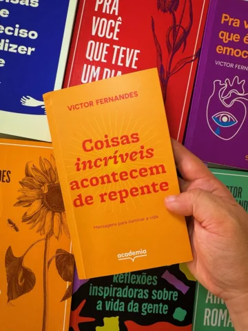 Oficialmente lançado o “Coisas incríveis acontecem de repente”. Ele, assim como 