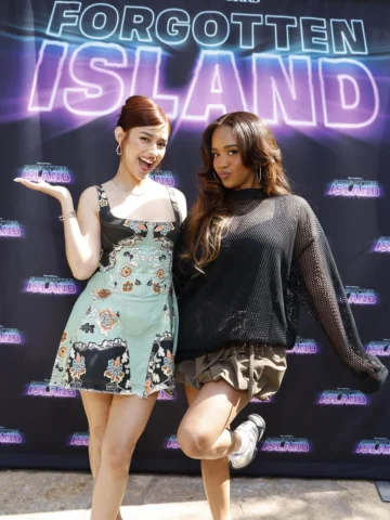 Cheeky little appreciation post for @forgottenislandmovie, I have so much love f