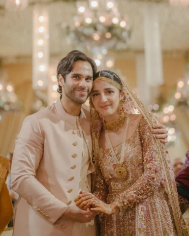 sach mien ameer ho gayi mien toh ♾️🥲♥️♥️ 

#MawraAmeerHoGayi

📸 @pictroizzah 
