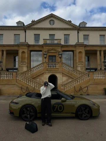 AD One way to escape the city 🏁

#menswear #porschemoment #porsche911