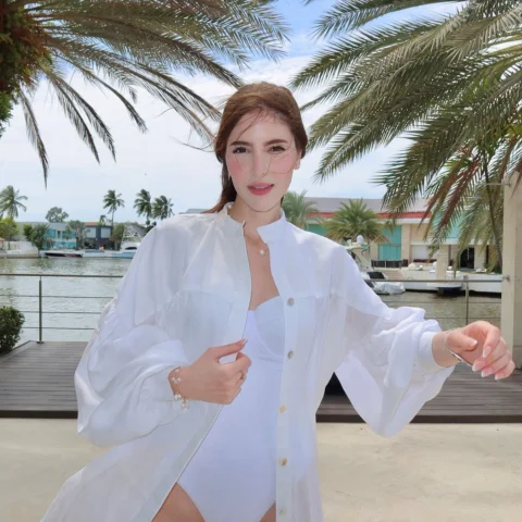 🤍🪽🕯️🦢🐚🫖💌