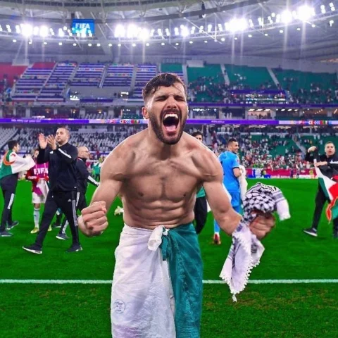 😉🇩🇿💪تحيا الجزائر 🇩🇿💪