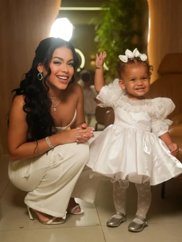 Te amo princesa de mamãe 🤍