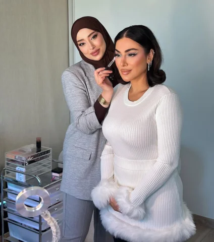 Makeup on the beautiful @huda @hudabeauty 🥇