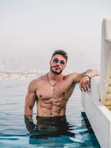 O que um dia foi sonho… hoje é cenário. 🇦🇪

Estar aqui é mais do que uma viage