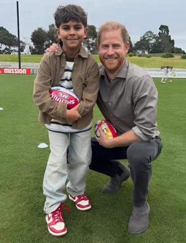 🚨NEW: Prince Harry arrives at Whitten Oval – home of AFL’s Western Bulldogs for