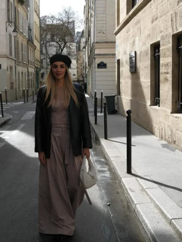 Paris con @larocheposay 🥖🥐🇫🇷 Magnifique! 🤌🏻. Qué emoción estar aquí en la 