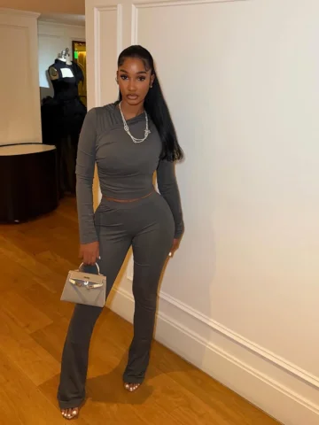 Simple but make it 🔥
outfit: @fashionnova