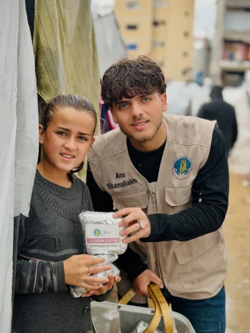 We continue despite everything، because man deserves dignity، Our meals are not 