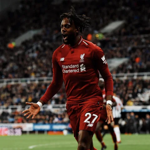 “Saturday night and I like the way you move... Divock Origi” ✨ #NEWLIV 18/19 ⏪