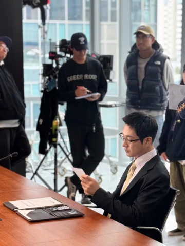 소중한 ’당신의 맛‘
현장은 항상 ’웃음바다‘
덕분에 많이 ’행복‘했습니다
‘감사’하고 ‘사랑’합니다 

넷플릭스에서도 많이 봐주세요♡ 

#E