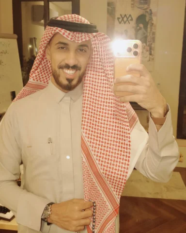 ⁨	بوست العيد، آخر الصورة ليست لأصحاب القلوب الضعيفة ⚠️ #عمر_عبدالرحمن⁩