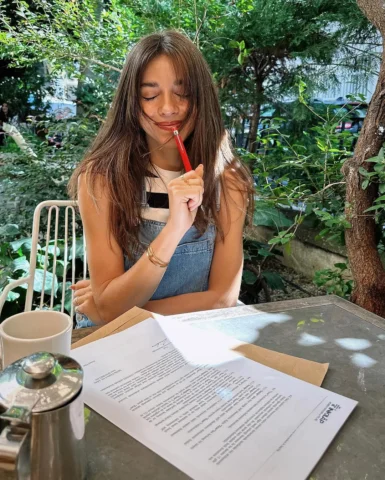 birlikte bir yola daha çıkalım mı?✨

Yıllardır biriktirdiğim notlar, kurduğum ha