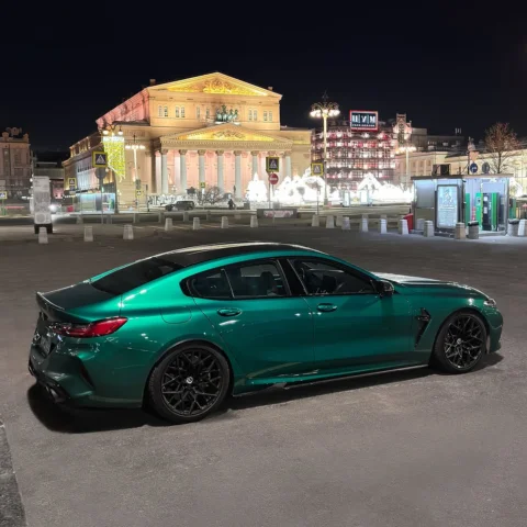 💚 в одном кадре — Большой Театр и 820 л.с. BMW M8 Gran Coupe Competition 🫡🤝💪