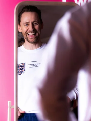Blessing your timeline with Tom Hiddleston pics 📸😊