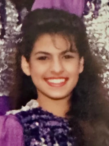 Drillteam 1992 💜

My big sister Becky just sent this to me and it made me smile