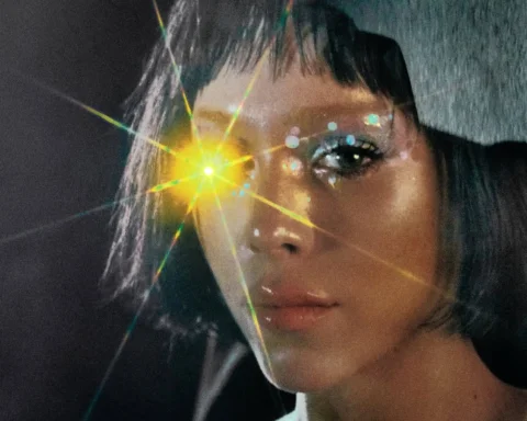 Desde mis sueños más profundos, lúcidos y únicos… LUCID DREAMS es todo suyo. 
YA