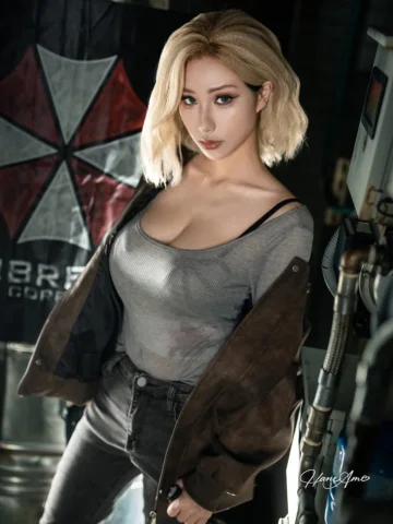 GRACEfull & The GOAT 🐐

Resident Evil 9 Requiem Grace Ashcroft cosplay
BG, Cost