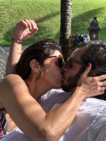 Porque hoje é o Dia Internacional do Beijo e a gente tem um pack completo na red